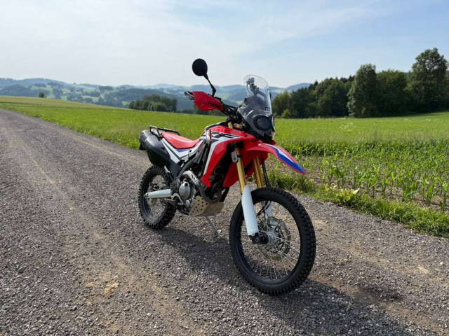 Honda CRF 250 Rally mit Hyperpro Fahrwerk Enduro