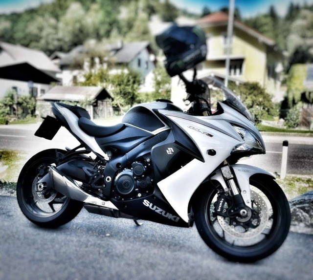Suzuki GSX -S1000F Tourer