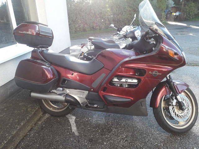 Honda Honda ST 1100 Pan European rot 3 Koffer 1.Besitz Tourer