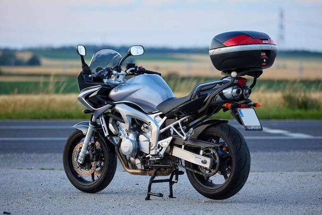 Yamaha FZS FZ6S Tourer
