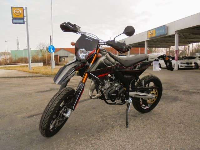 Rieju MRT 50 All Black Supermoto Euro5 Enduro