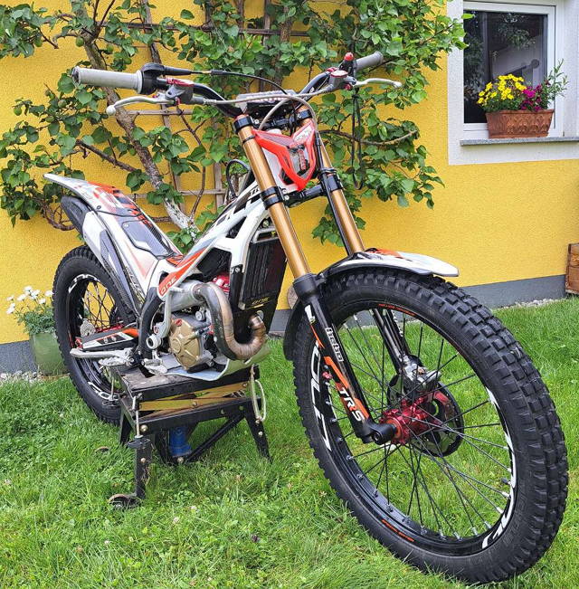 TRS TRRS 280 Gold Trial