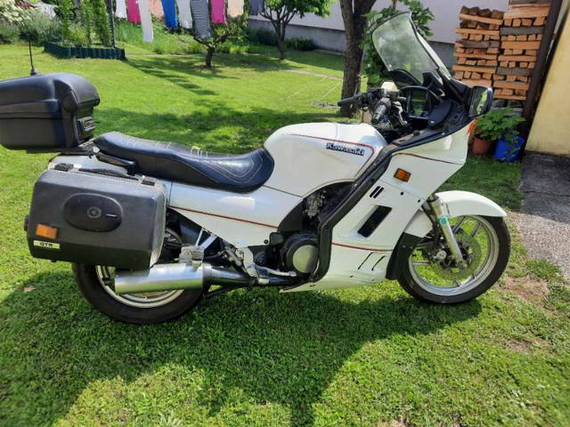 Kawasaki Kawasaki GTR 1000 Tourer