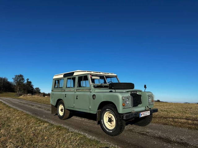 Land Rover Land Rover 109 Station SUV / Geländewagen