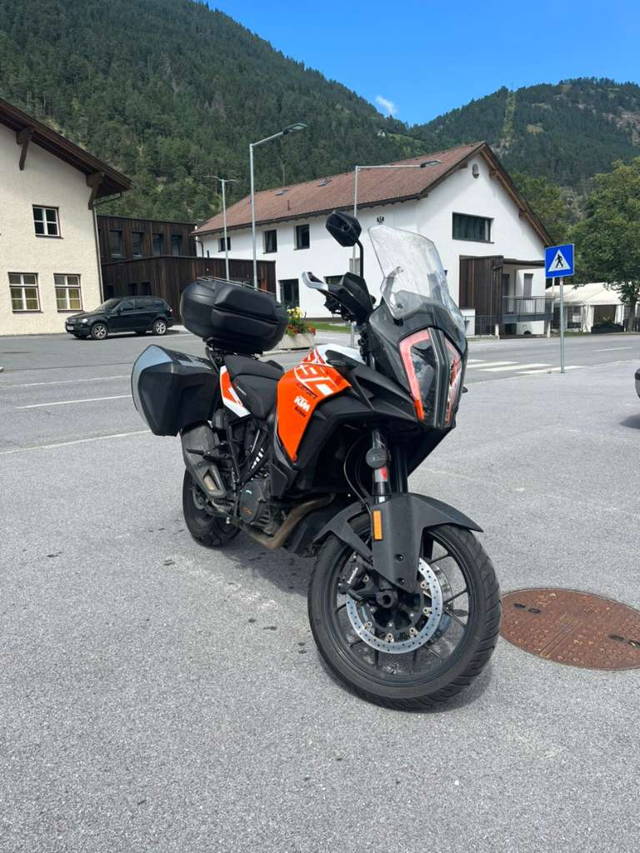 KTM 1290 Super Adventure S Tourer