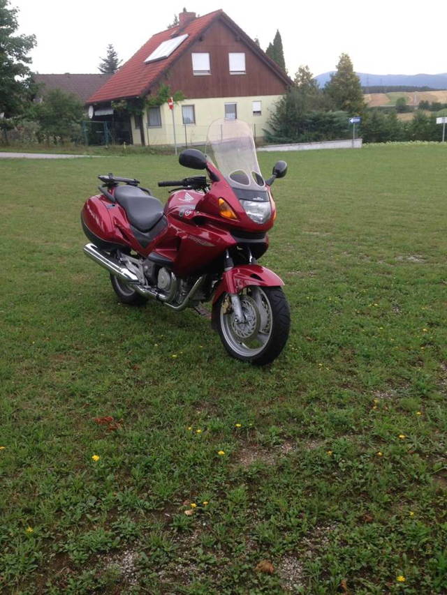 Honda NT 650V Tourer