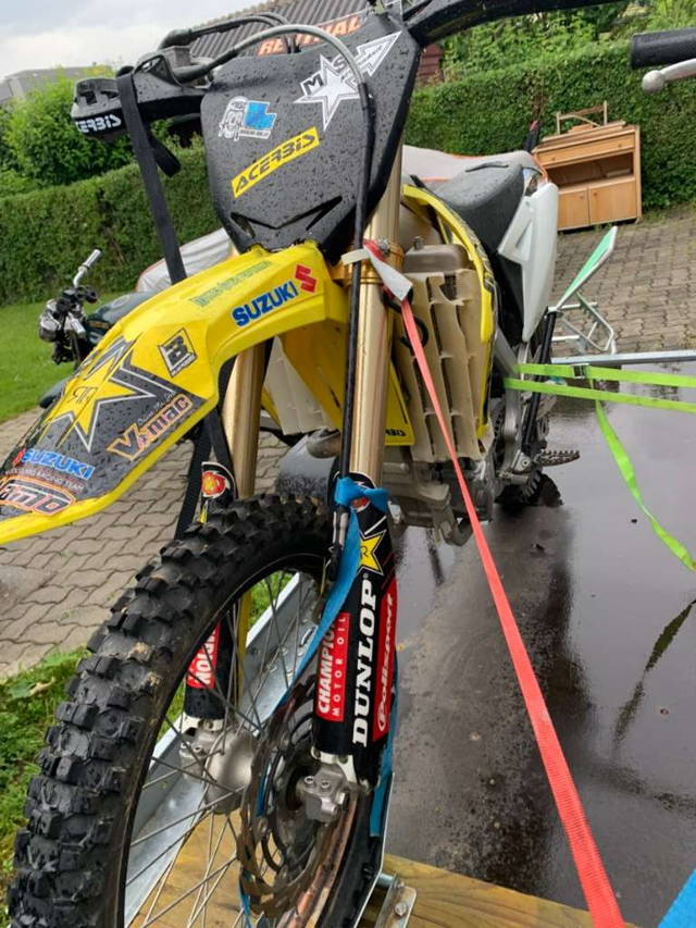 Suzuki RM Suzuki RMZ 450 Motocross