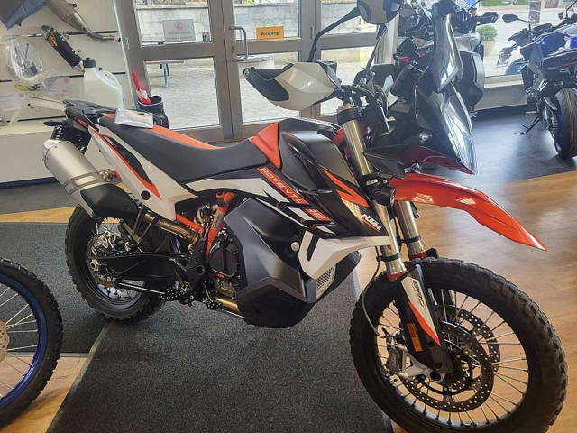 KTM 890 Adventure R viel Zubehör!!! Enduro