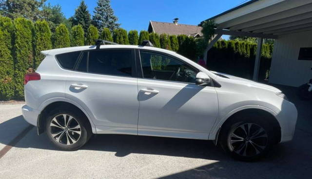 Toyota RAV4 Sport Edition 2.2 AWD 4X4 SUV / Geländewagen