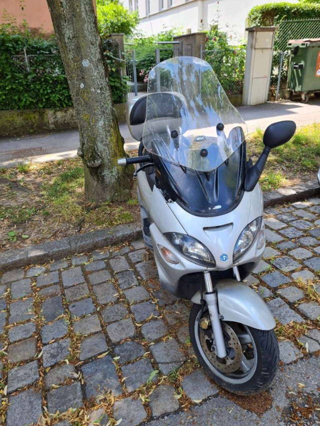 Piaggio X9 500 Evolution ABS Tourer