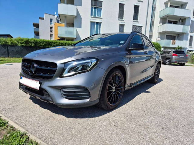 Mercedes-Benz GLA-Klasse 200 SUV / Geländewagen
