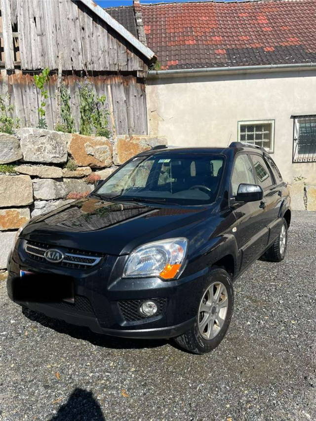 KIA Sportage CRDI 2.0 Active Pilot SUV / Geländewagen