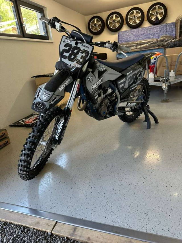 Husqvarna FC 250 Motocross