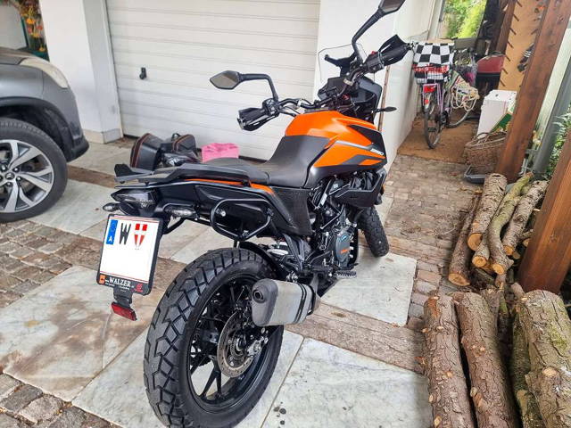 KTM 390 KTM 390 Adventure Tourer
