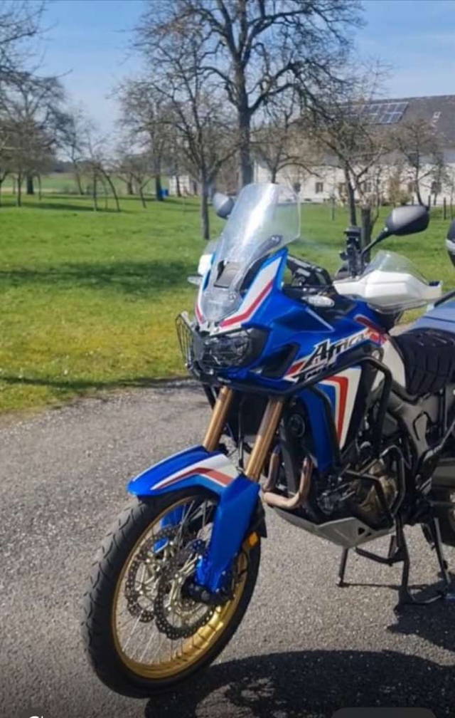 Honda CRF Afrika Twin limitierte Lackierung Tourer