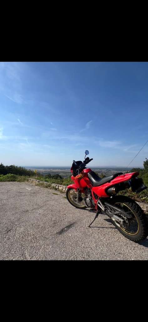 Honda NX 650 Tourer
