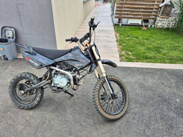 Apollo pitbike Motocross
