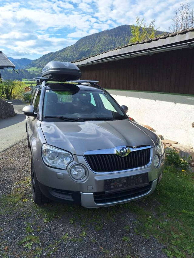 Skoda Yeti 2.0 TDI mit Campingausbau SUV / Geländewagen