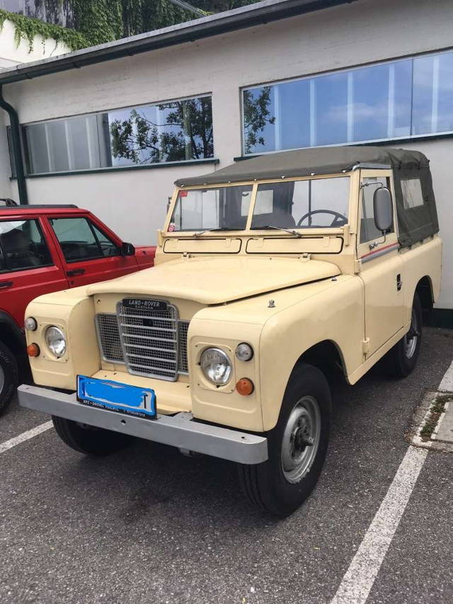 Land Rover 88 Serie 3 Santana SUV / Geländewagen