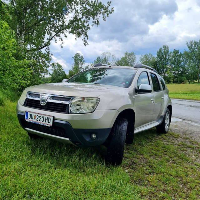 Dacia Duster SUV / Geländewagen