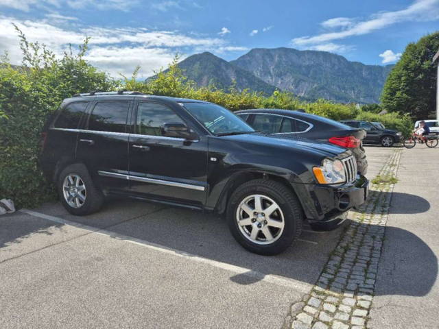 Jeep Grand Cherokee Jeep Grand Cherokee 3.0 CRD Overland (BJ 2007) SUV / Geländewagen