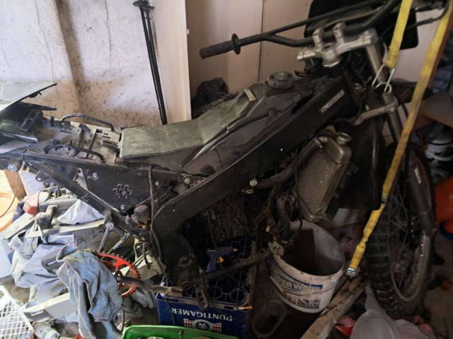 Rieju Rieju mit 3 Zylinder 100e Tuning Teile Enduro