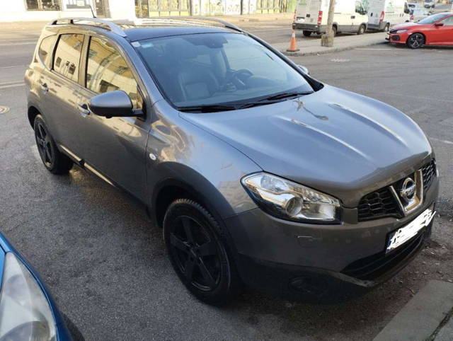 Nissan Qashqai Nissan Qashqai +2, 2.0 dci Diesel, Automatik, 4x4, Tekna SUV / Geländewagen SU...