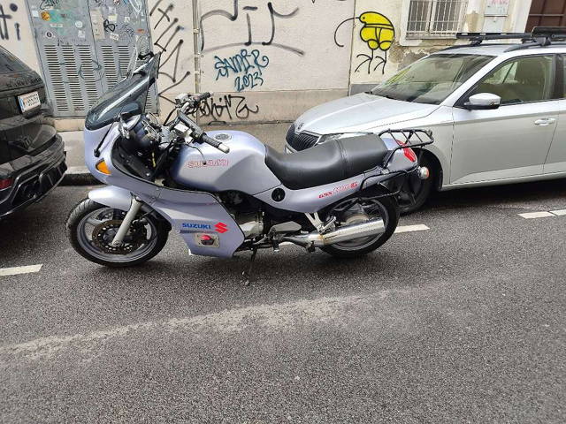 Suzuki GSX 1100 G Tourer