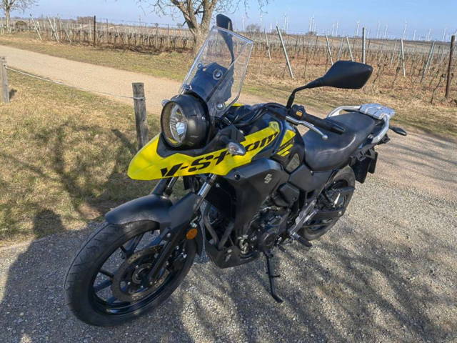 Suzuki V-Strom 250 Tourer