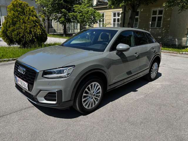 Audi Q2 1,4 TFSI COD Design S-tronic SUV / Geländewagen