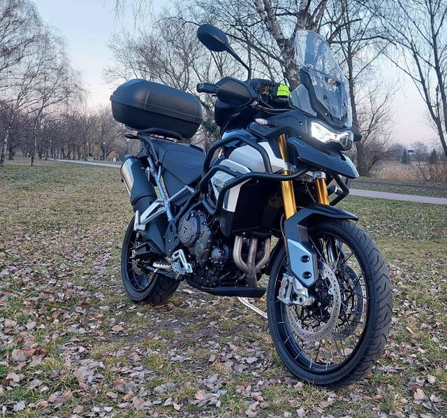 Triumph Tiger 900 Rally Pro ( not the Pro model) Enduro