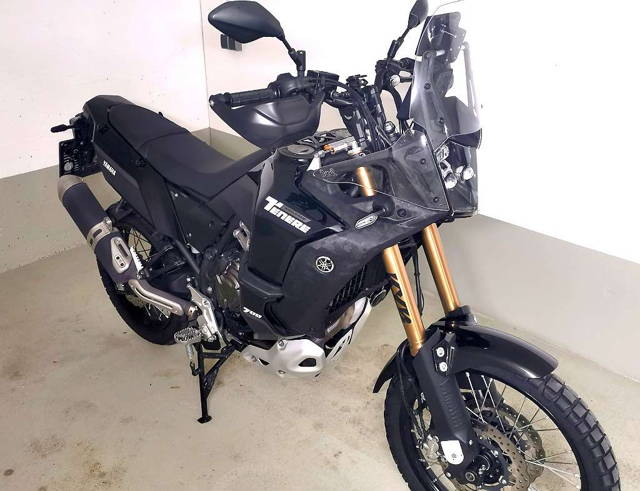 Yamaha XTZ Tenere 700 World Raid - Schwarz Enduro