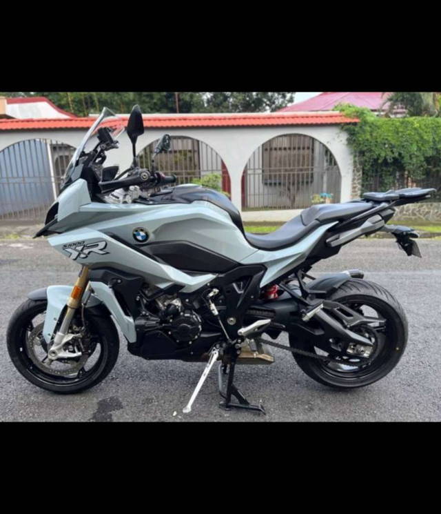 BMW S 1000 XR Tourer