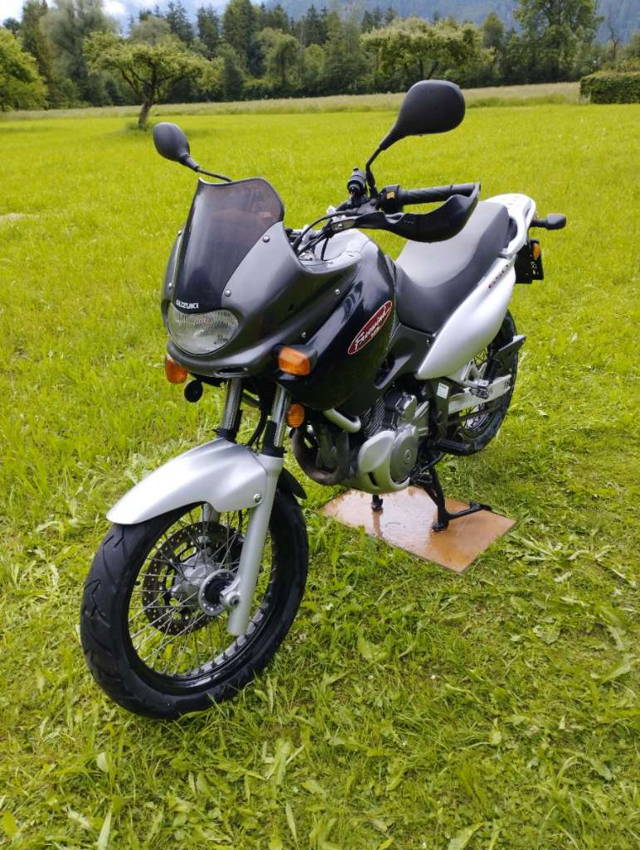 Suzuki XF 650 Enduro