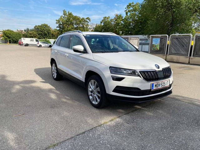 Skoda Karoq 1,6 TDI Style SUV / Geländewagen