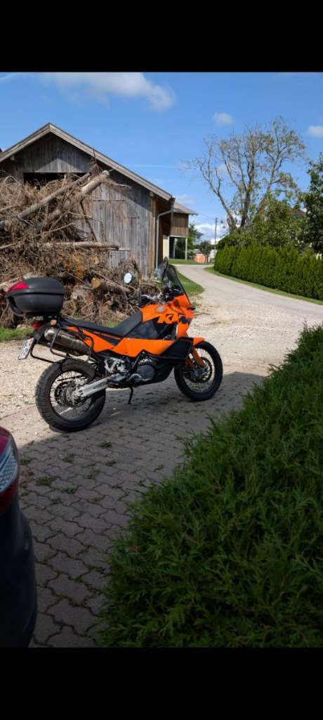 KTM 950 Tourer