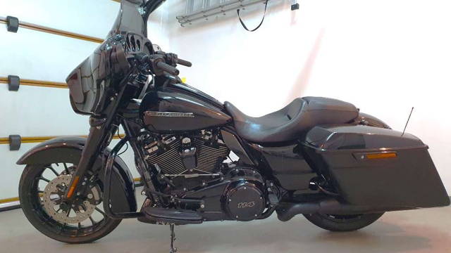 Harley-Davidson Street Glide SPEZIAL Tourer