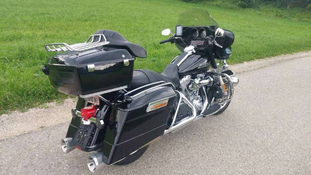 Harley-Davidson Electra Glide FLHTK Tourer