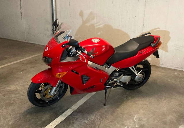 Honda VFR FI Tourer