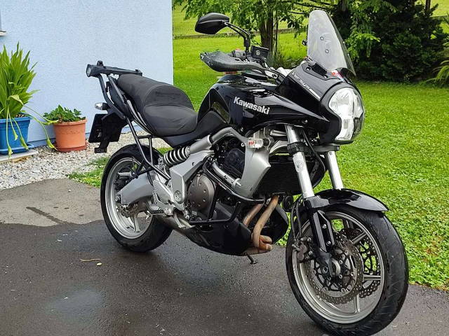 Kawasaki Versys LE650A Tourer