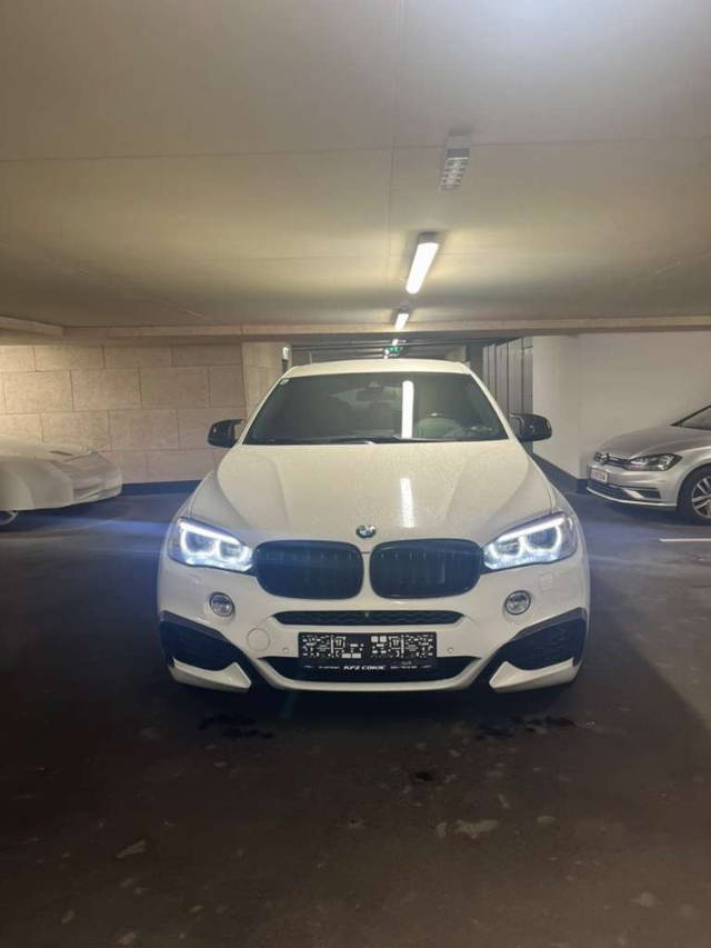 BMW X6 Sportlich & auffällig: (Platzmangel) SUV / Geländewagen