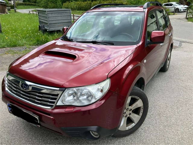 Subaru Forester 2.0D SUV / Geländewagen