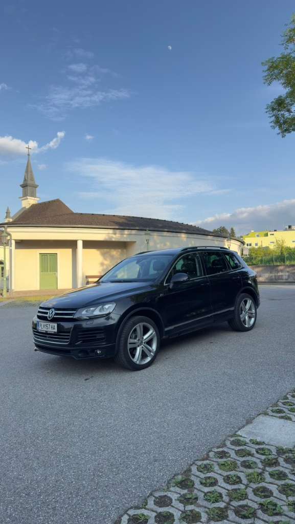 VW Touareg R-Line Vollausstattung SUV / Geländewagen