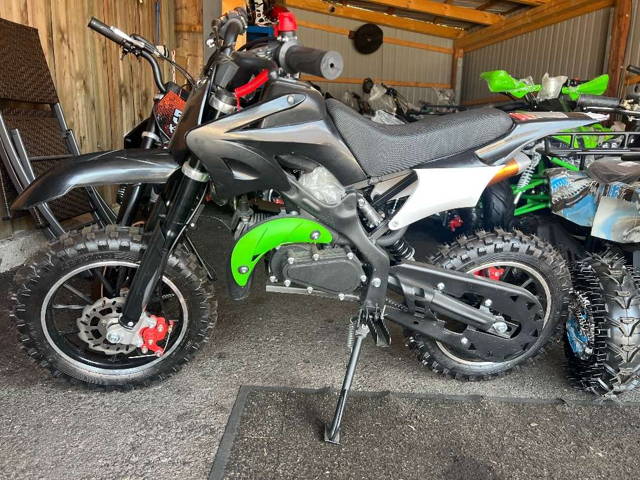 Kinder Motocross Aktion Benzin Motocross