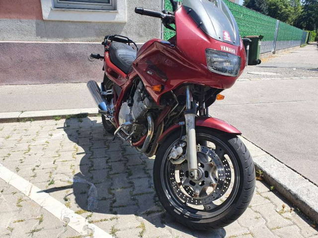 Yamaha XJ 900 Diversion Tourer