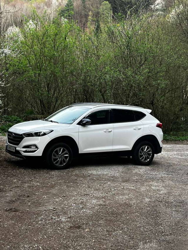 Hyundai Tucson SUV / Geländewagen