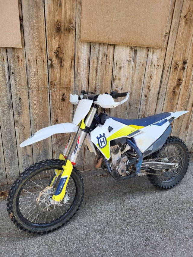 Husqvarna FC 250 Motocross