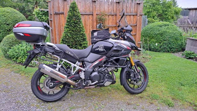 Suzuki V-Strom 1000 Tourer