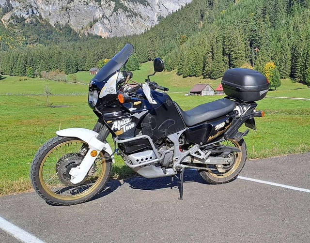 Honda XRV750/68 ps Enduro