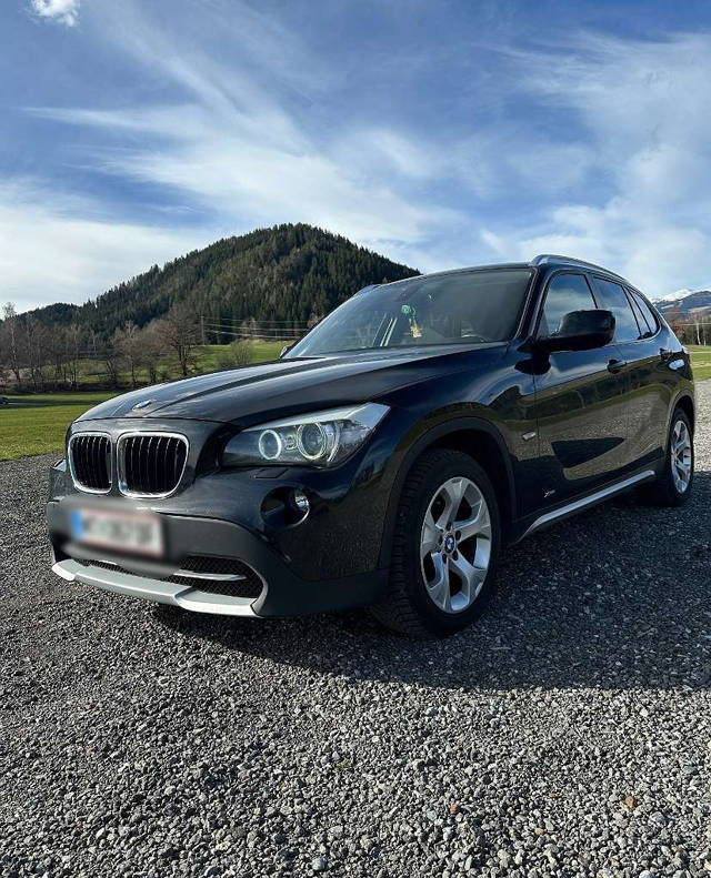 BMW X1 xDrive18d SUV / Geländewagen